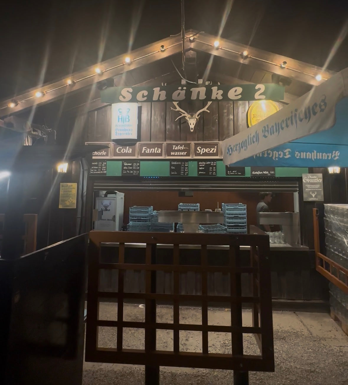 Biergartenatmosphäre im Königlichen Hirschgarten