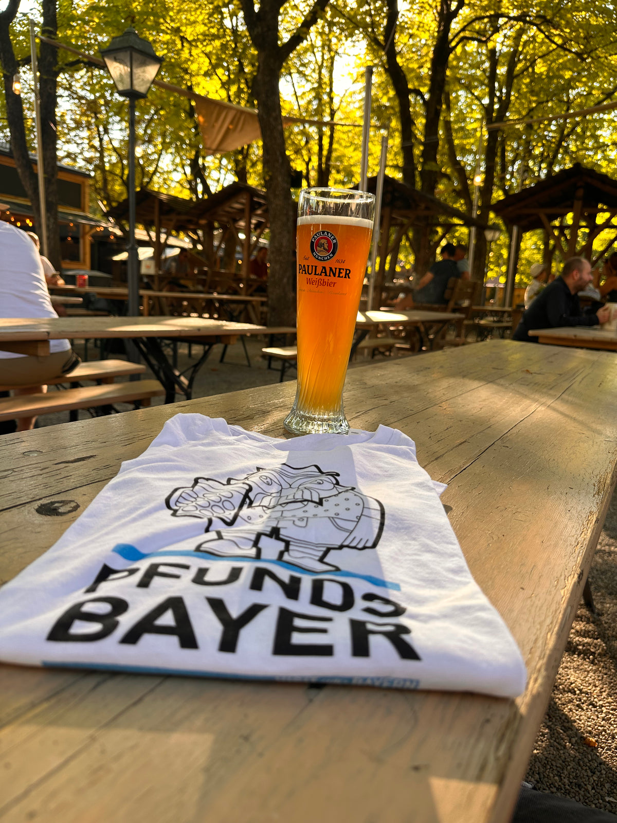 Paulaner Bier und hausgebrautes Bier am Nockherberg