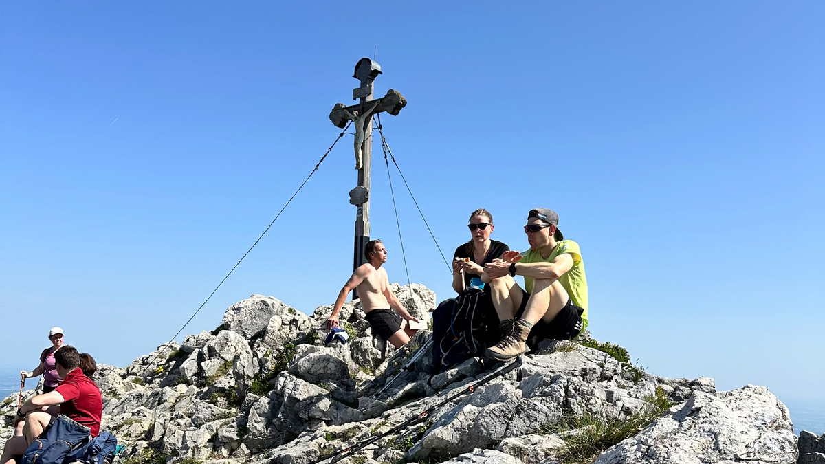 Breitenstein Gipfel mit Alpenpanorama
