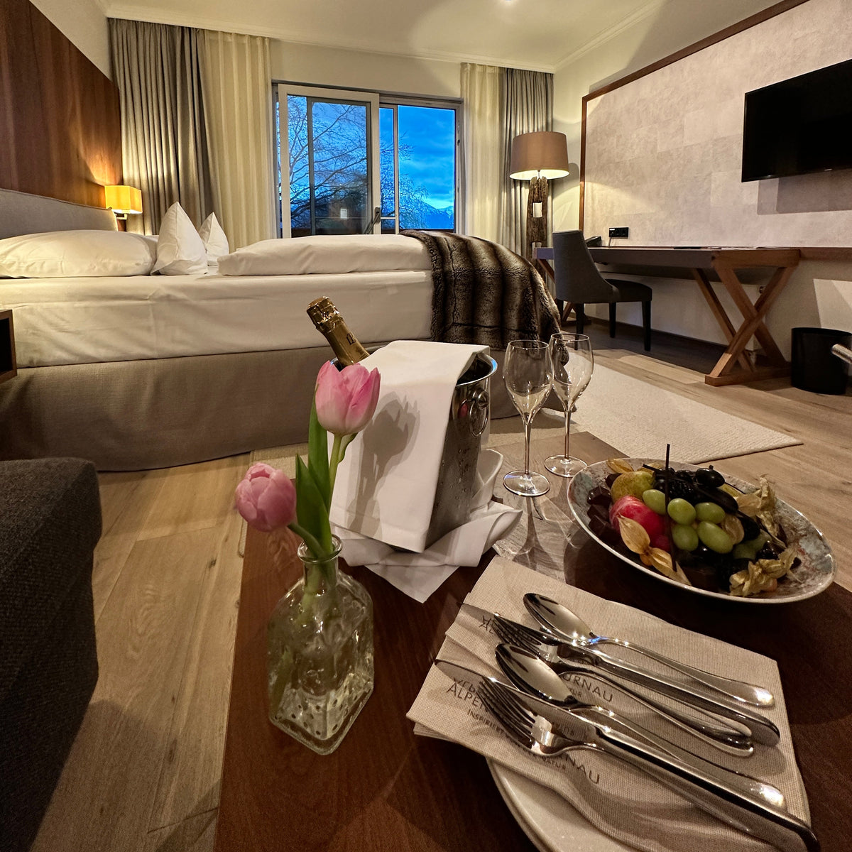 Zimmer und Suiten im Alpenhof Murnau