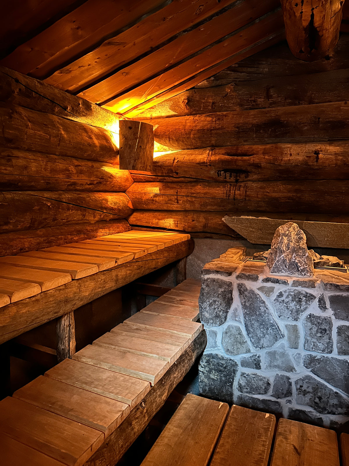 Wellness und Almsaunadorf im Alpenhof Murnau