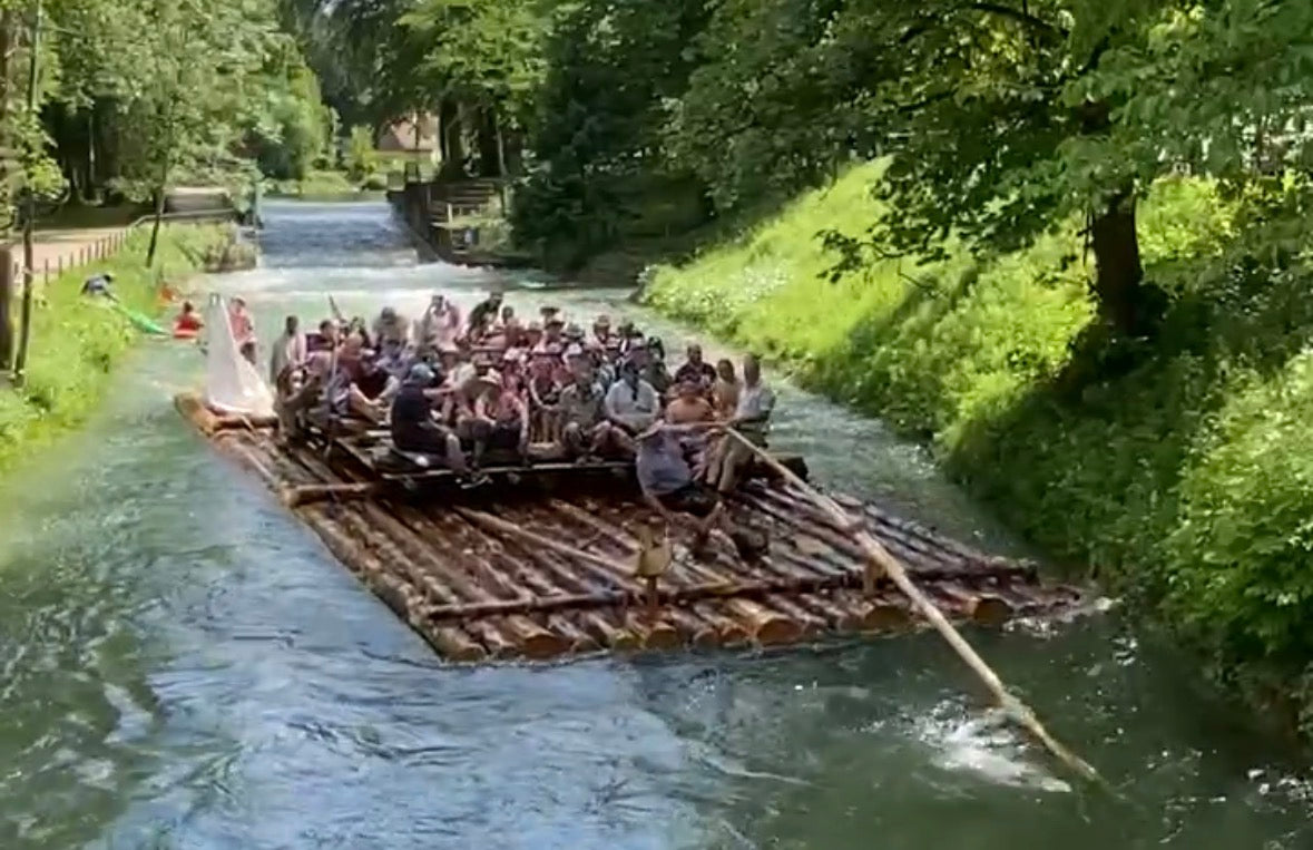 Flossfahrt auf der Isar