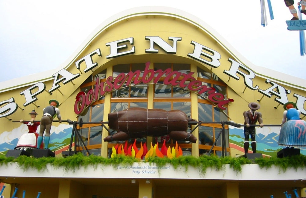 Ochsenbraterei auf dem Oktoberfest in München