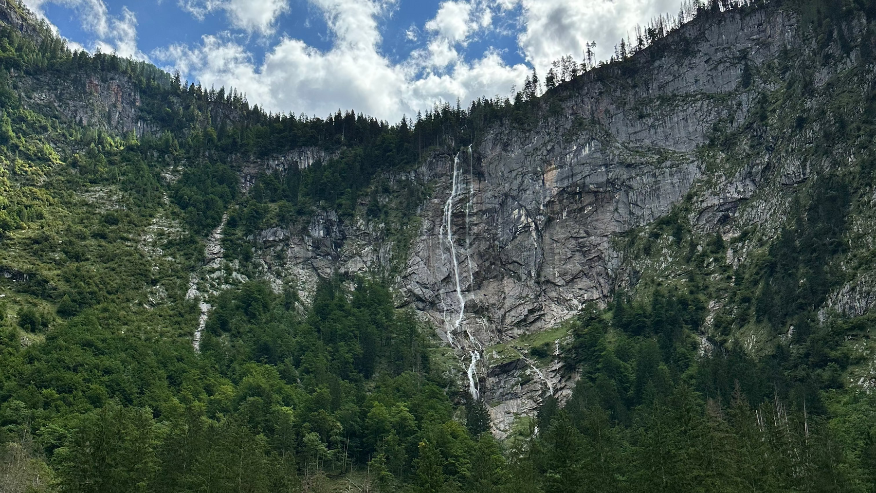 Röthbachfall in Bayern – Wasserfall und Wanderlandschaft