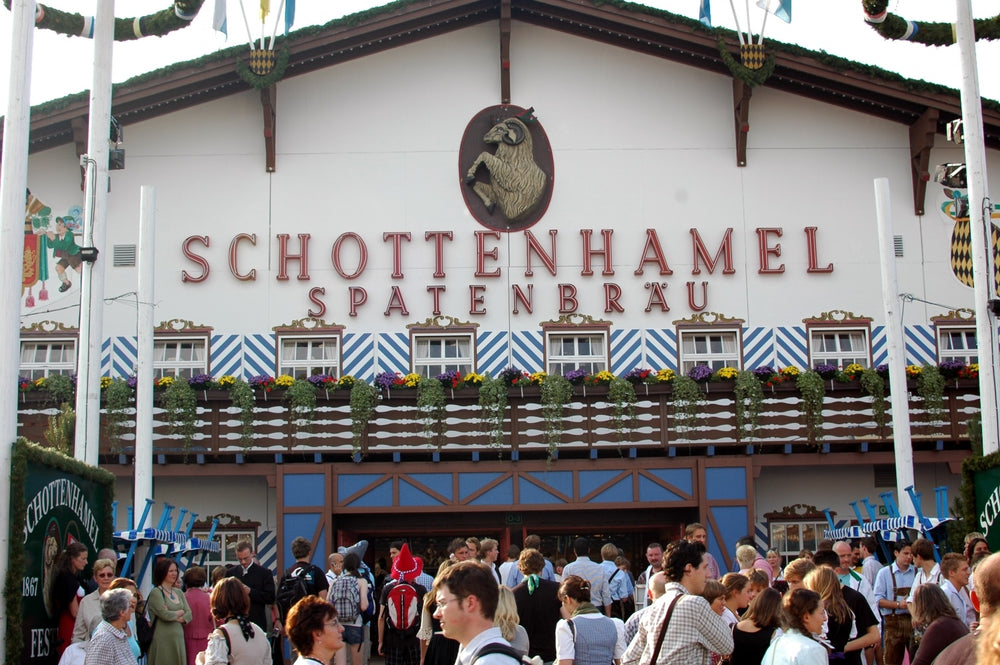 Schottenhamel Festhalle auf dem Oktoberfest in München