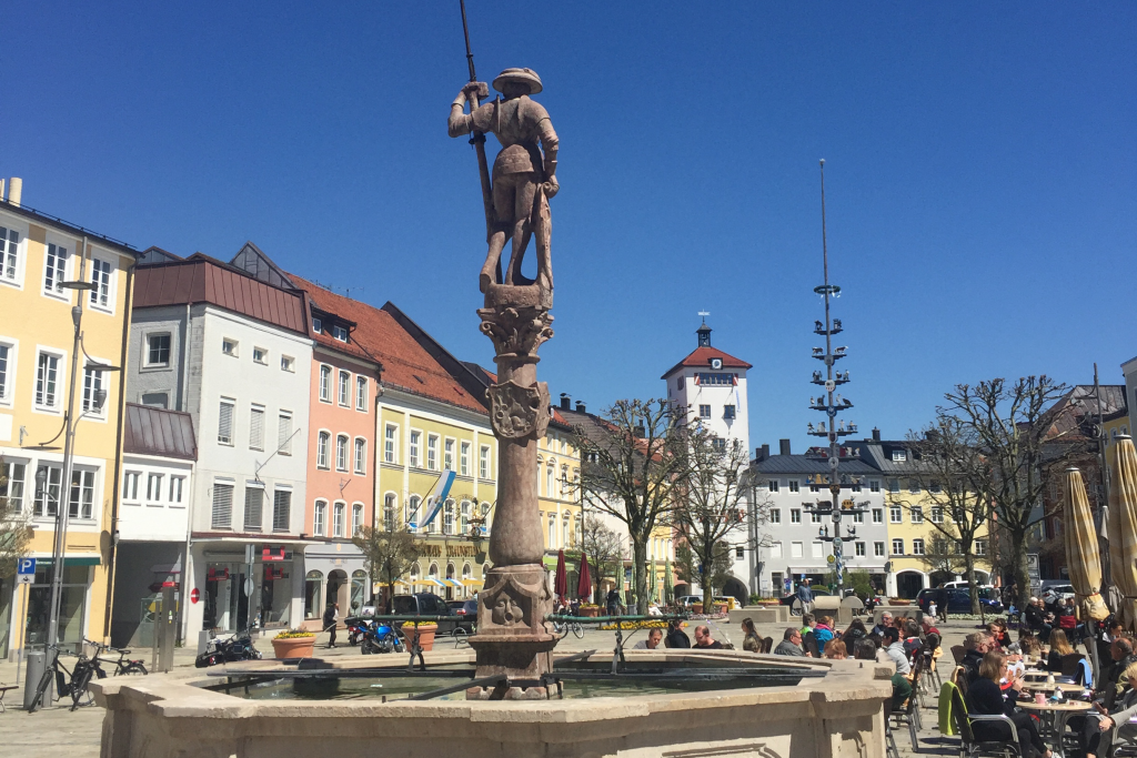 Traunstein Stadtplatz | Metropole des Chiemgaus